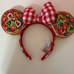 Disney World Minnie Ears Epcot Italian Ears